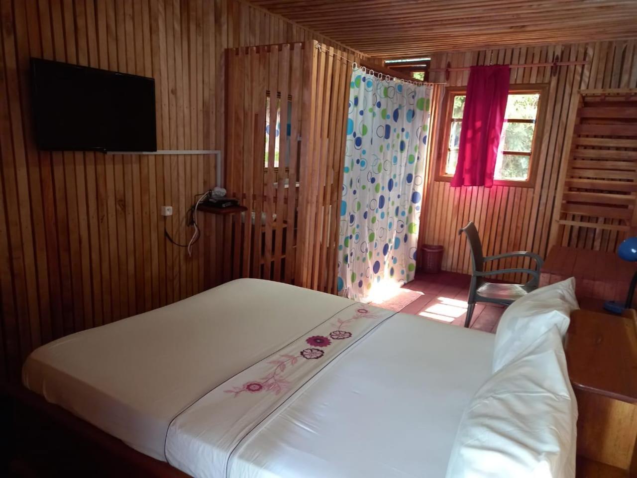 Kribi-Lodge Екстериор снимка