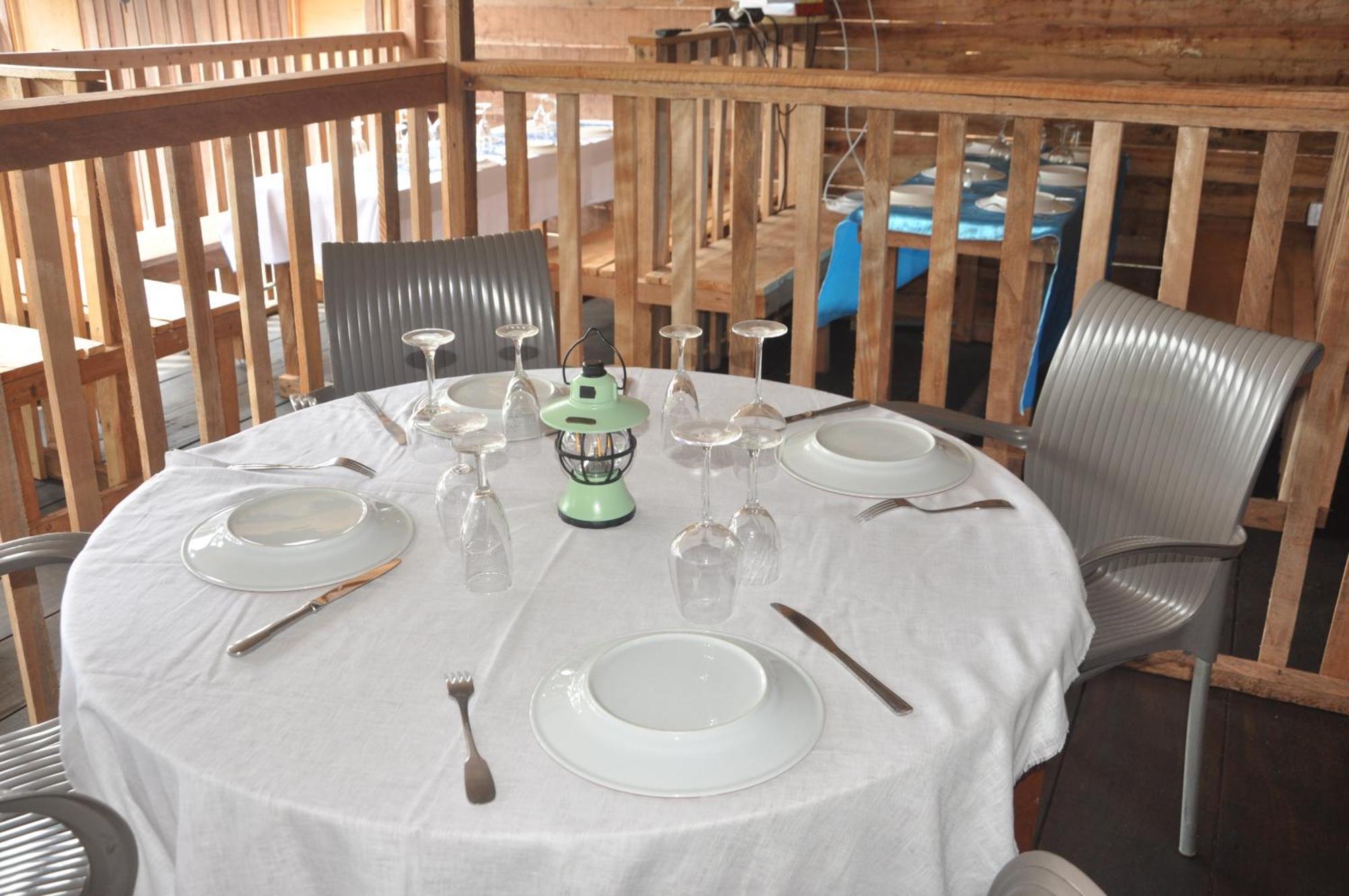 Kribi-Lodge Екстериор снимка