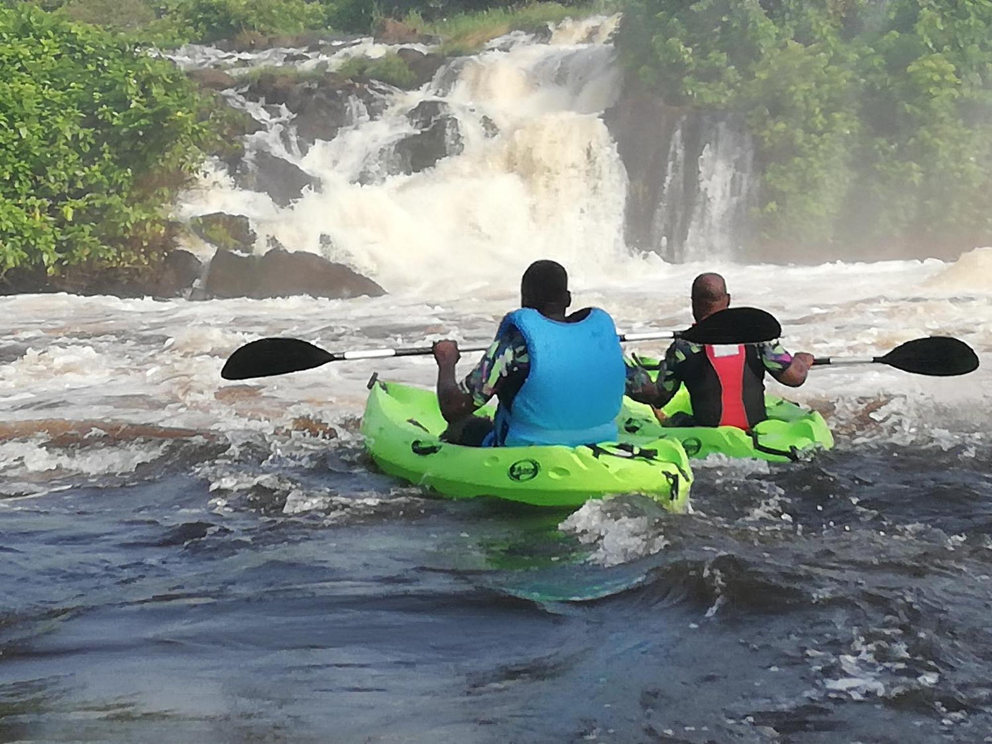 Kribi-Lodge Екстериор снимка