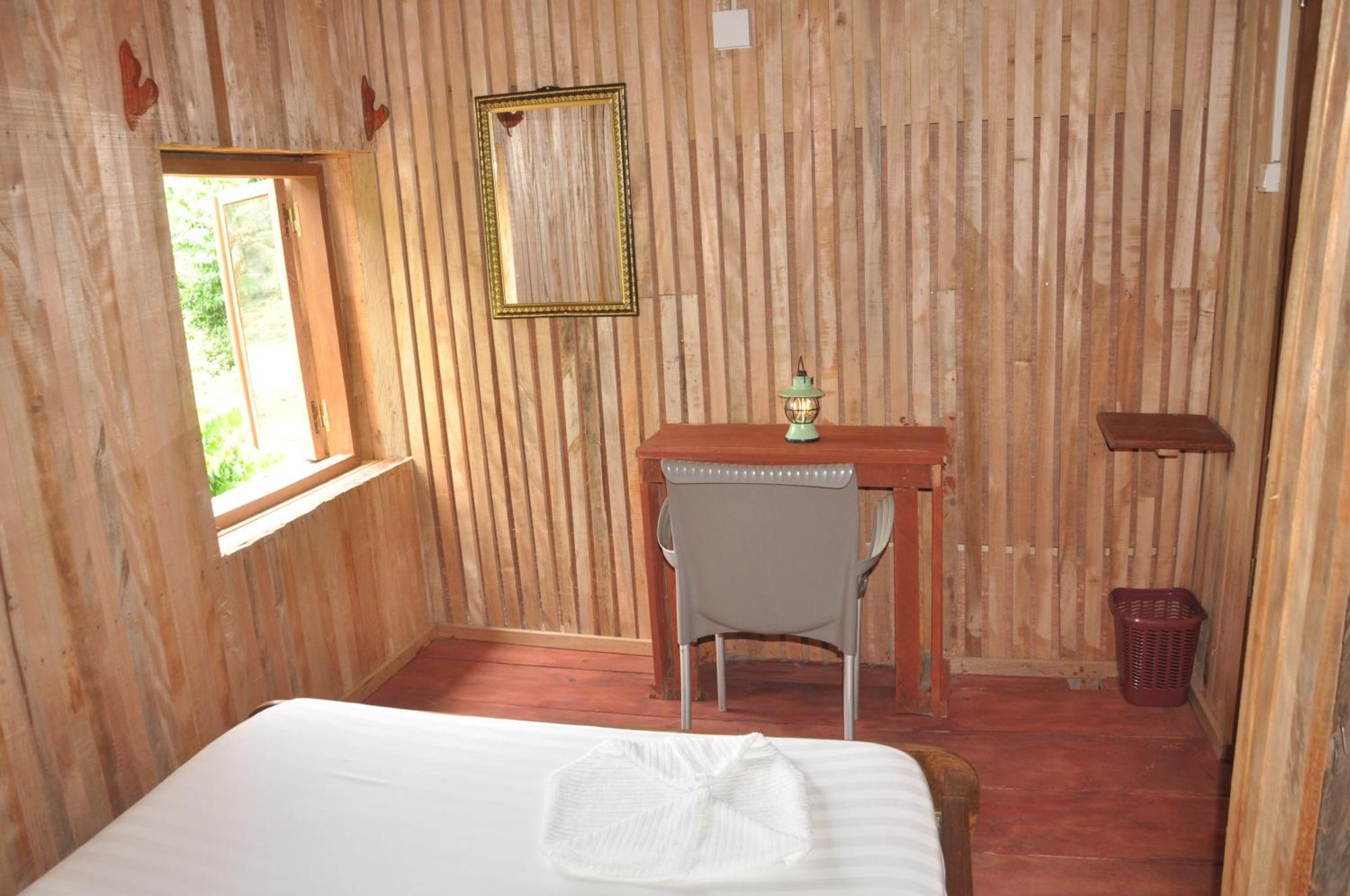 Kribi-Lodge Екстериор снимка