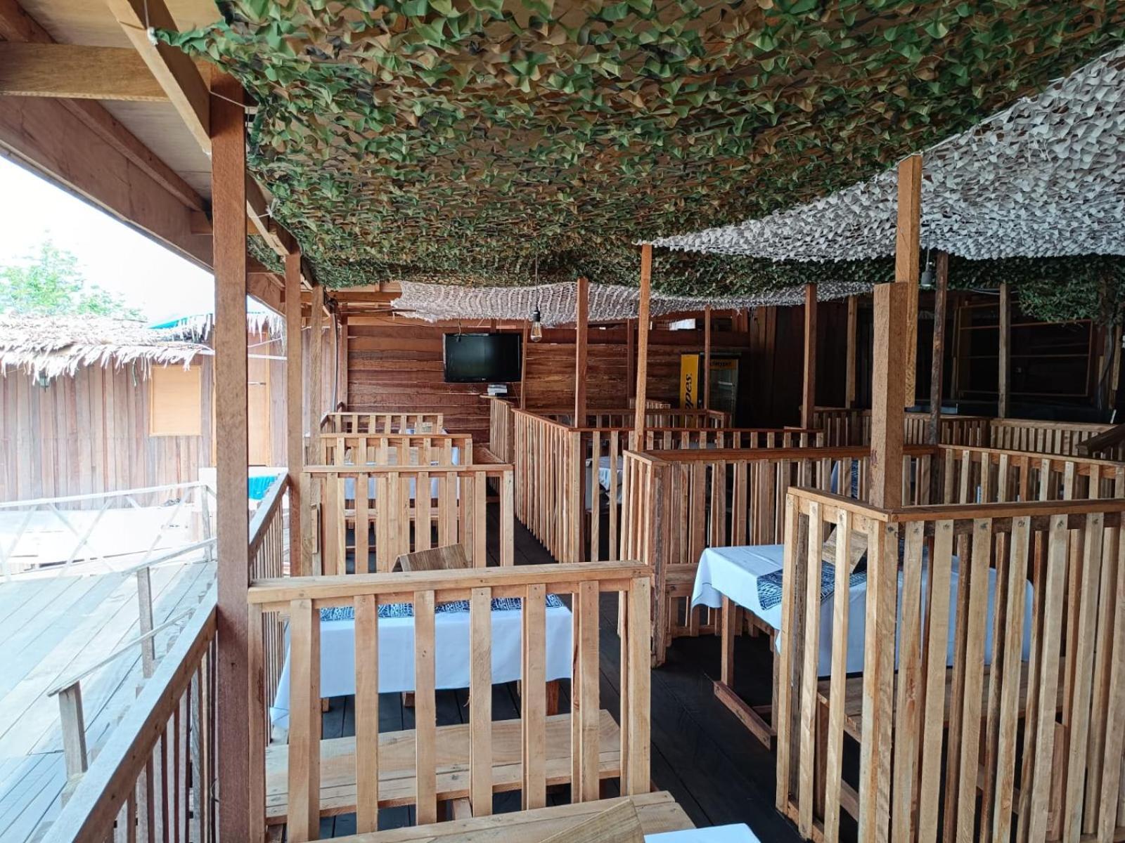 Kribi-Lodge Екстериор снимка
